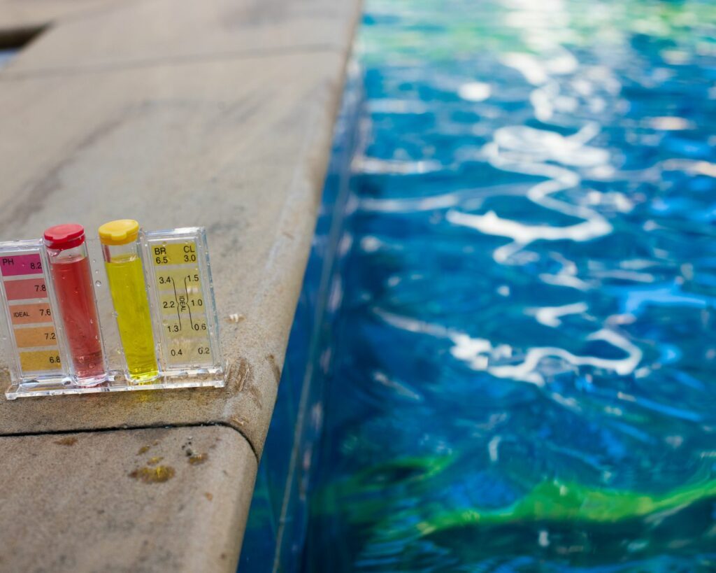 traitement de piscine eau sans chlore 