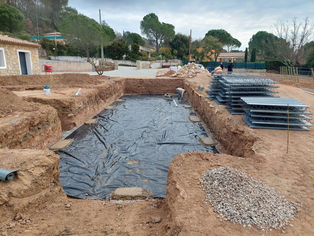 Construction d'une grande piscine en Béton Armé Six Fours Toulon